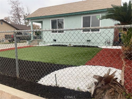 2728 Kentucky St, Bakersfield, CA, 93306-5226 | Card Image