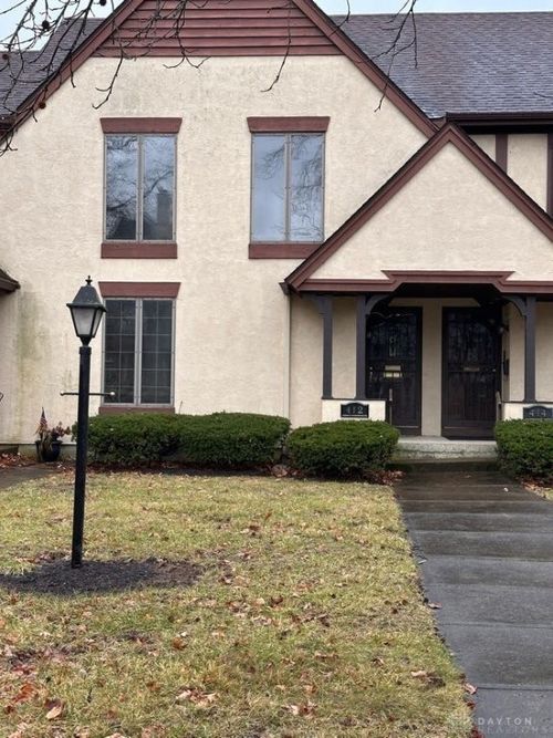 412 N King St, Xenia, OH, 45385-2256 | Card Image