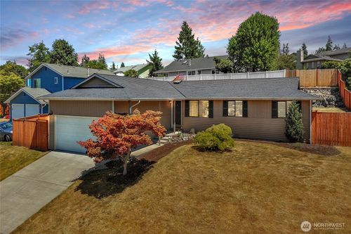 8851 48th Place W, Mukilteo, WA, 98275 | Card Image