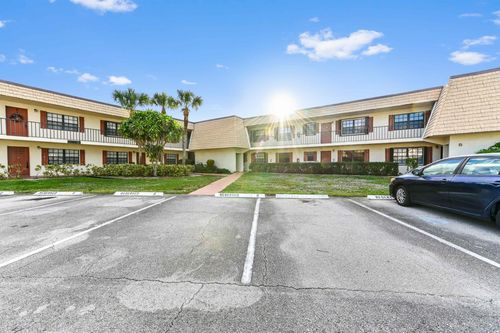 4485 Oak Terrace Dr, Greenacres, FL, 33463-3761 | Card Image