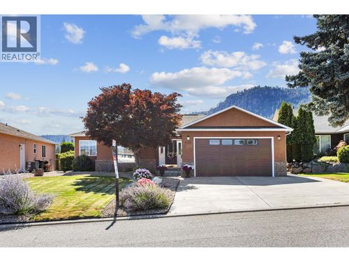 3786 Inglis Pl, Peachland, BC, V0H1X2 | Card Image
