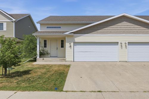 1224 S Beach Way, West Fargo, ND, 58078 | Card Image