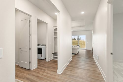 1360 Se Menlo Dr, Waukee, IA, 50263-6504 | Card Image