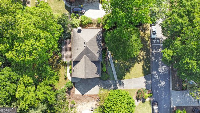 5136 Wentworth Dr, House other with 4 bedrooms, 3 bathrooms and 4 parking in Peachtree Corners GA | Image 42