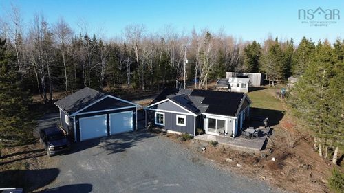 244 Macdonald Rd, Shubenacadie, NS, B0N2H0 | Card Image