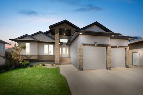 6105 24 St, Lloydminster, AB, T9V3J8 | Card Image
