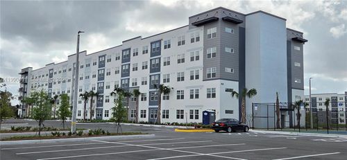 124-5579 Millenia Palms Dr, ORLANDO, FL, 32839 | Card Image