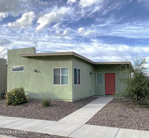 3026 N Dasylirion Dr, Tucson, AZ, 85745-1216 | Card Image