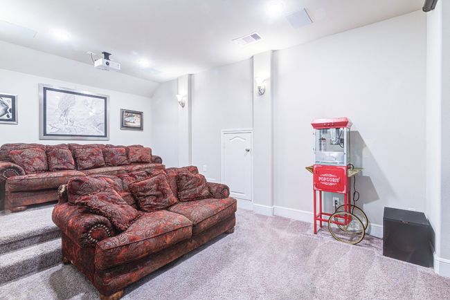 613 E Fork, House other with 4 bedrooms, 3 bathrooms and 5 parking in Webster TX | Image 34