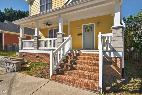 121 E Seeman St, Durham, NC, 27701-1962 | Card Image