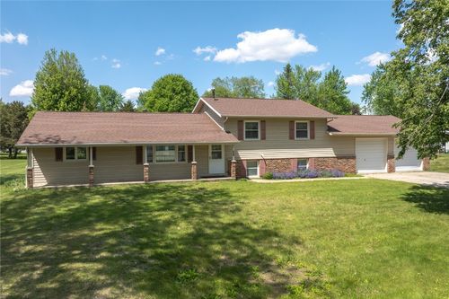 409 Oak St, Rowley, IA, 52329-9706 | Card Image