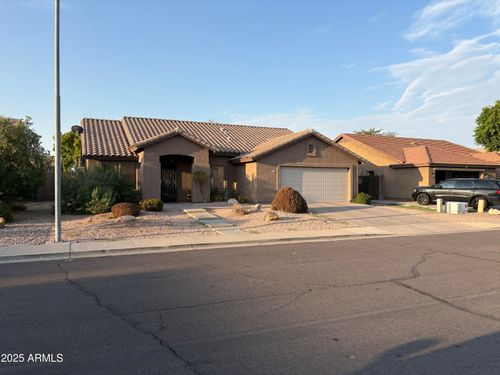 9745 E Jan Ave, Mesa, AZ, 85209-7047 | Card Image