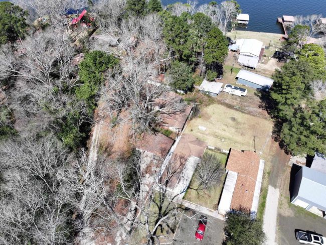 130 Housen Bay Ct, House other with 3 bedrooms, 2 bathrooms and null parking in Hemphill TX | Image 17