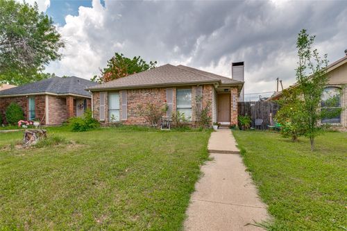 1325 Abbott Dr, Irving, TX, 75060-2559 | Card Image