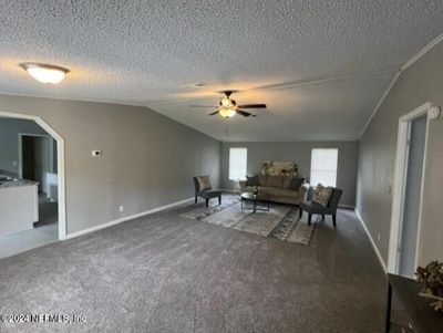 121 Shepard Trail, House other with 3 bedrooms, 2 bathrooms and null parking in Palatka FL | Image 3