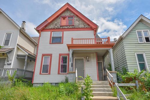 2222-2220 N Holton Street, Milwaukee, WI, 53212 | Card Image