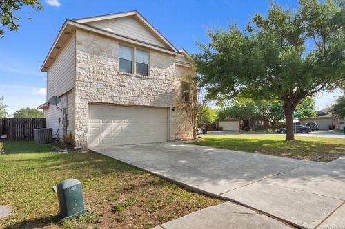 2269 Hidden Mdw, New Braunfels, TX, 78130-4831 | Card Image