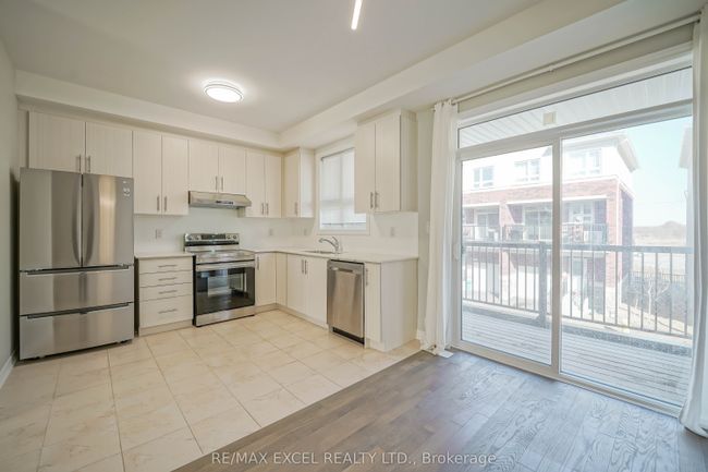 11 Chicago Lane, House attached with 3 bedrooms, 3 bathrooms and 1 parking in Markham ON | Image 8