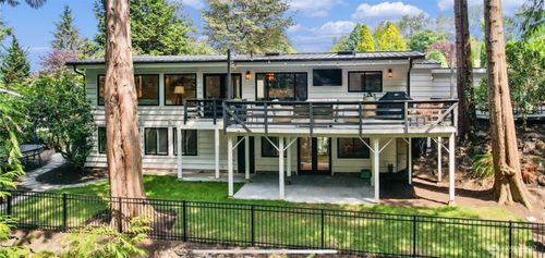 3227 103rd Pl Ne, Bellevue, WA, 98004-1914 | Card Image