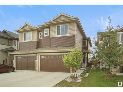 4556 Alwood Way Sw, Home with 3 bedrooms, 3 bathrooms and null parking in Edmonton AB | Image 1