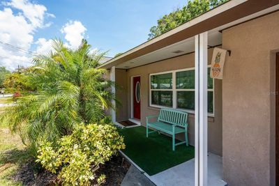 2536 Arapaho Street, House other with 3 bedrooms, 2 bathrooms and null parking in Sarasota FL | Image 2