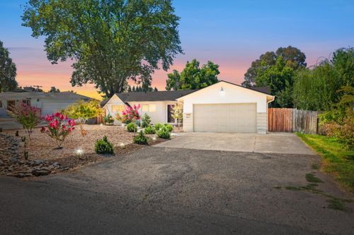 8512 Wade Ct, Orangevale, CA, 95662-3335 | Card Image