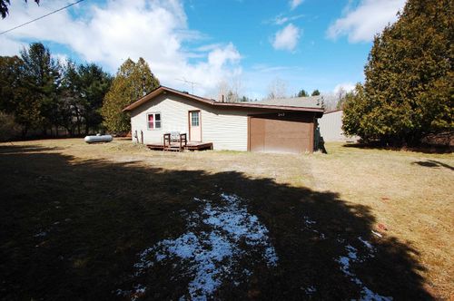 262 W Lagrant Rd, Twining, MI, 48766-9641 | Card Image