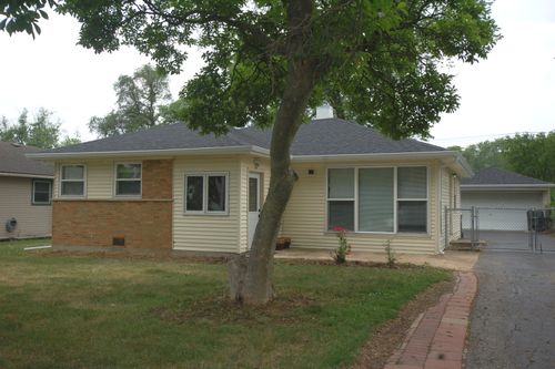 2713 Wilke Rd, Rolling Meadows, IL, 60008-1660 | Card Image