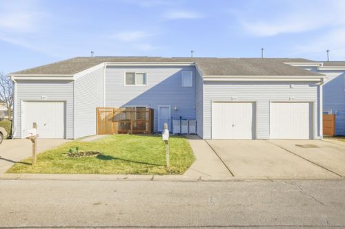 1905 Basswood Ln, Glendale Heights, IL, 60139-2110 | Card Image
