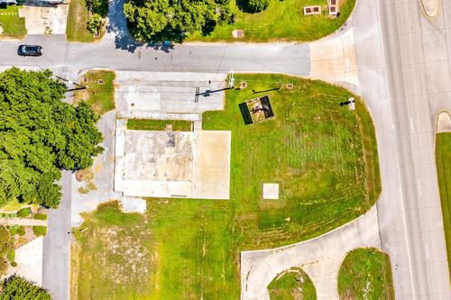 160 A Henry St, Golden Meadow, LA, 70357 | Card Image
