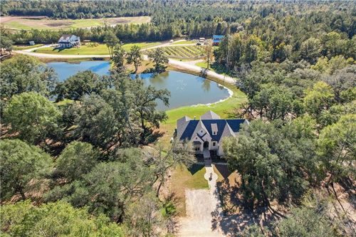 23648 Goodlife Ln, Covington, LA, 70435-4008 | Card Image