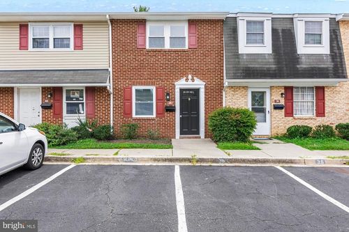 38 Heritage Ct, ANNAPOLIS, MD, 21401-4227 | Card Image