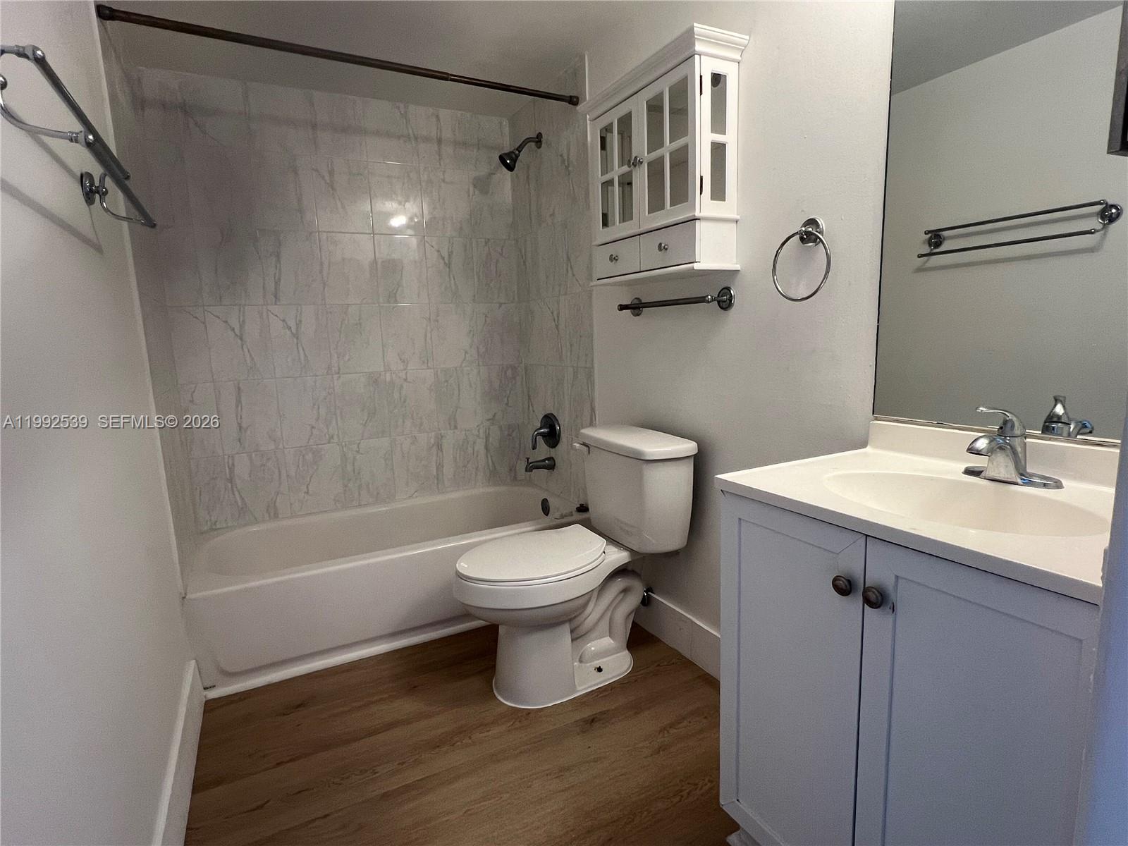 Residential Lease in Hialeah 4