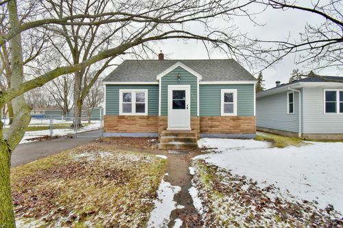 1045 33rd Ave N, Saint Cloud, MN, 56303-2239 | Card Image