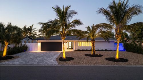 4523 Clearwater Harbor Dr S, LARGO, FL, 33770-4526 | Card Image