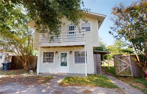 709 Swiss Ct, College Station, TX, 77840-4280 | Card Image