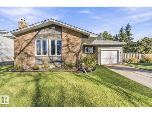 65 Fawcett Cres, St Albert, AB, T8N1W3 | Card Image
