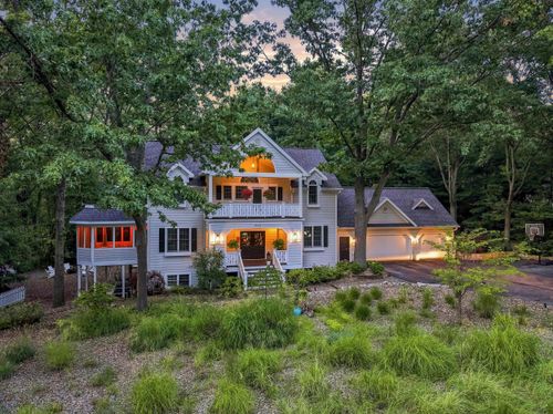 3029 Dunes Valley Path, Stevensville, MI, 49127 | Card Image