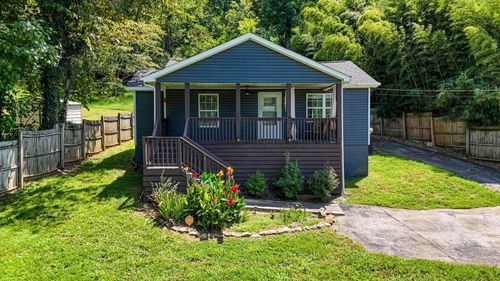 700 Runyan Dr, Chattanooga, TN, 37405-1202 | Card Image