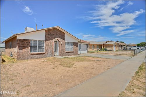 10809 Jadestone St, El Paso, TX, 79924-1633 | Card Image