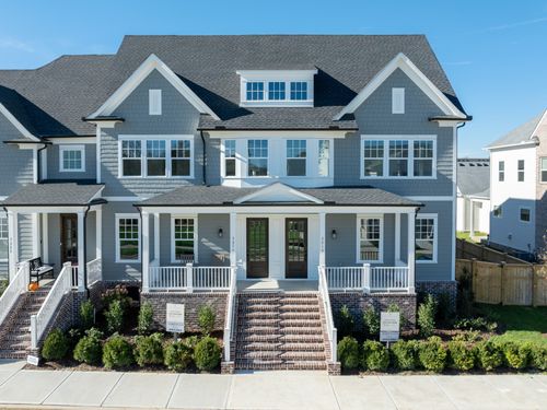 3216 Long Branch Cir, Franklin, TN, 37064-4385 | Card Image