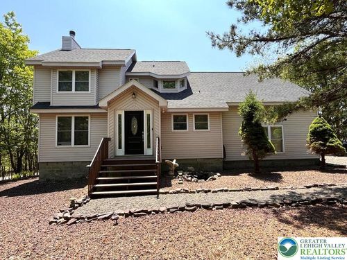 154 Upper Notch Rd, ALBRIGHTSVILLE, PA, 18210-7807 | Card Image