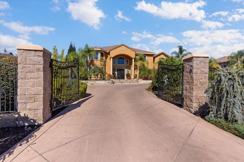 9570 S Canyon Court, Orangevale, CA, 95662 | Card Image