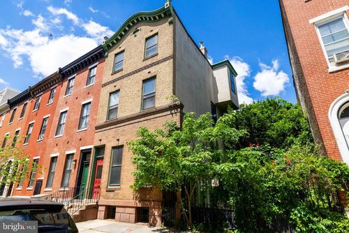 1717 Mount Vernon St, PHILADELPHIA, PA, 19130-3321 | Card Image