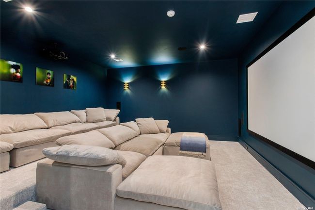 Movie Theater | Image 15