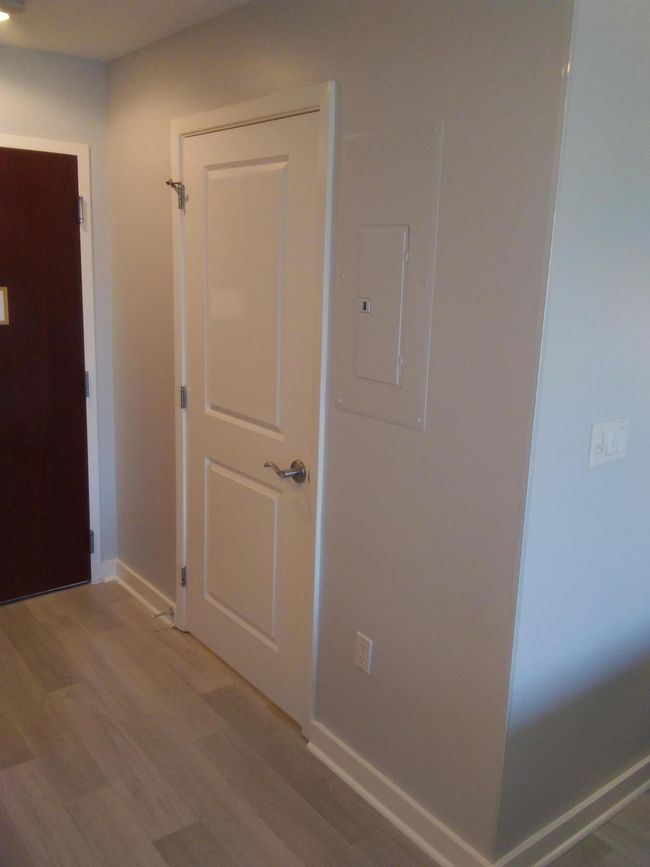 Bathroom Door | Image 13