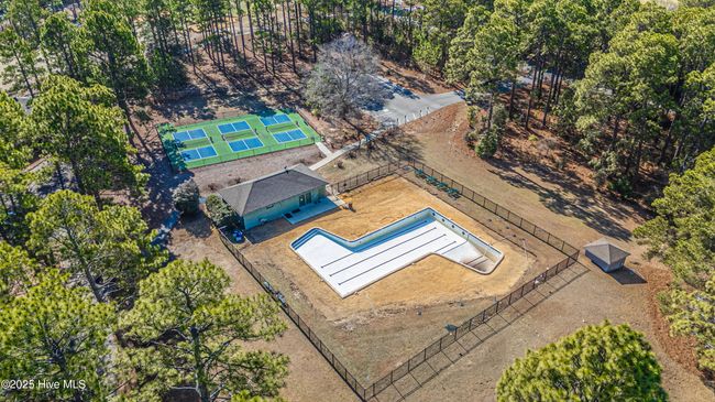 421 Foxcroft Cir, Condo with 2 bedrooms, 2 bathrooms and null parking in Jackson Springs NC | Image 33