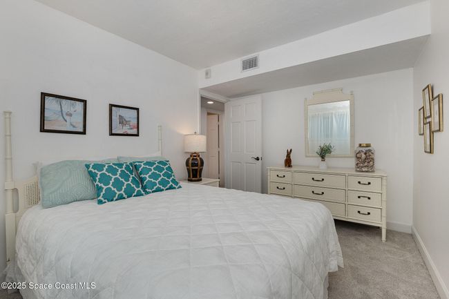 606 - 1175 Highway A1a, Condo with 3 bedrooms, 2 bathrooms and null parking in Satellite Beach FL | Image 23