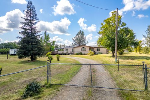 17055 Palm Avenue, Anderson, CA, 96007 | Card Image