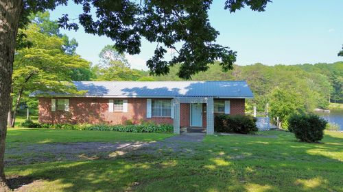 115 Lake Shore Dr, Pikeville, TN, 37367-8013 | Card Image